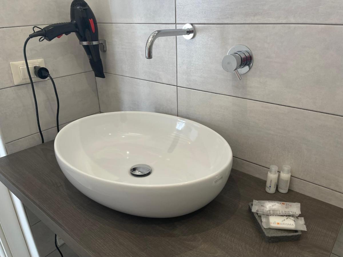 Minioto Rooms Noto Exterior foto